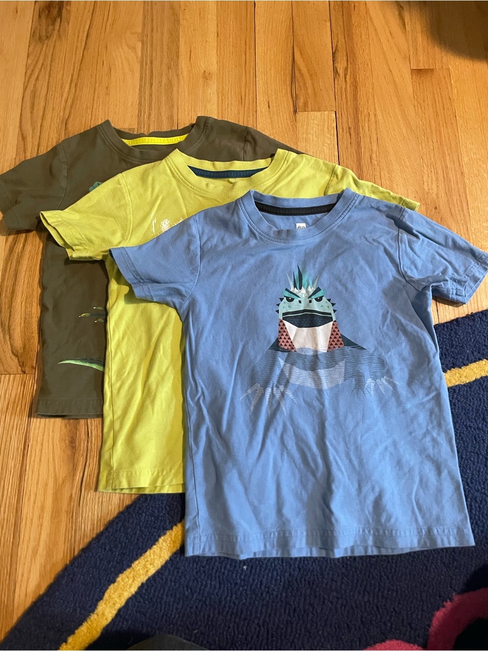 3 Tea Collection T-Shirts - size 5